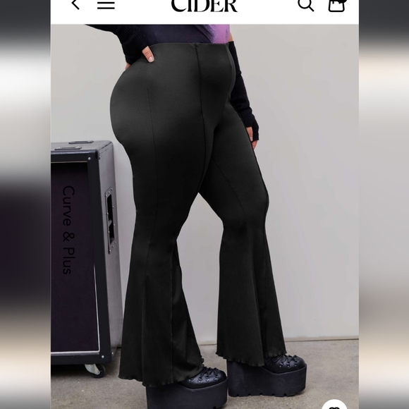 Flare legged pants *148* - Picture 8 of 11